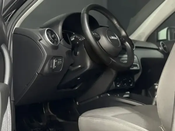 Audi A1 Sportback 1.0 TFSI 2