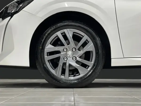 Peugeot 208 1.5 BlueHDI Allure Pack 12