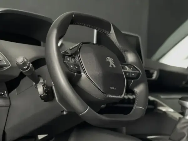 Peugeot 3008 1.5 BlueHDi Active 7