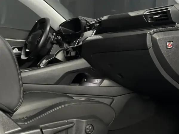 Peugeot 508 1.5 BlueHDi Active Pack Business EAT8 4