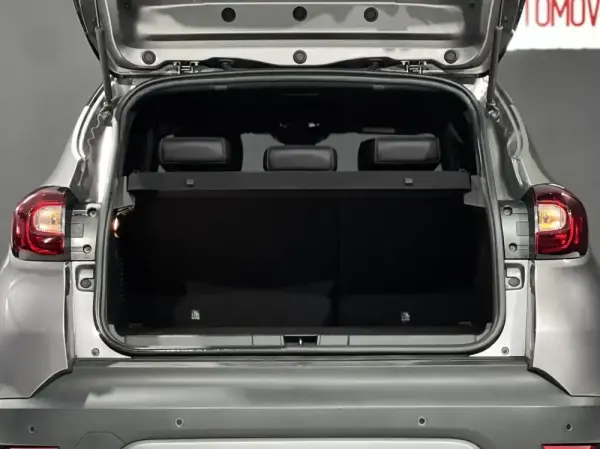 Renault Captur 1.5 dCi Red Edi 12