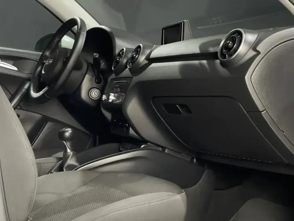 Audi A1 Sportback 1.0 TFSI 4