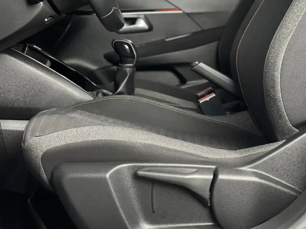 Peugeot 208 1.2 ACTIVE 7