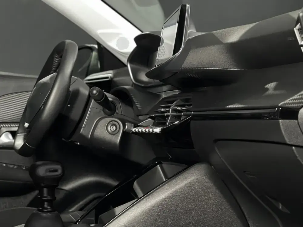 Peugeot 208 1.5 BlueHDI Allure Pack 8