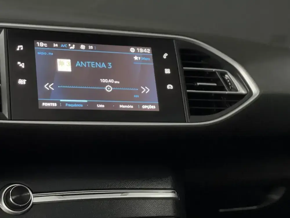 Peugeot 308 1.5 BlueHDi Business Line 6