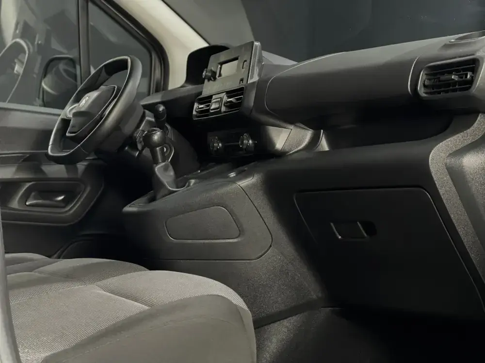 Peugeot e-Partner 1.6 BlueHDi L1 Pro 4