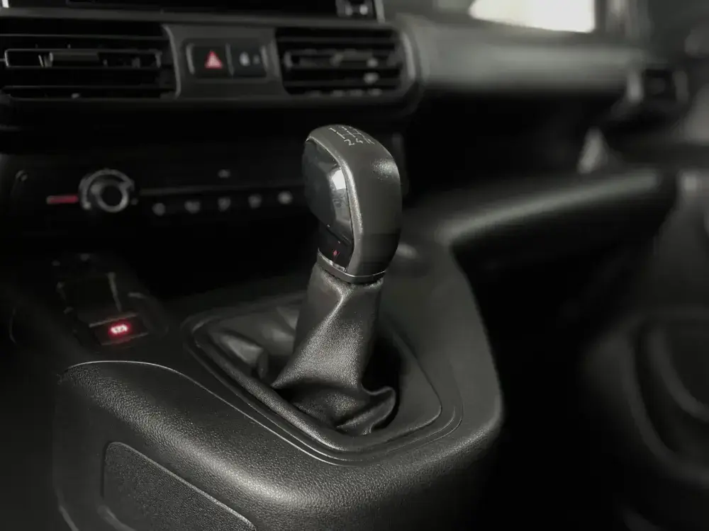 Peugeot e-Partner 1.5 BlueHDi Pre 8